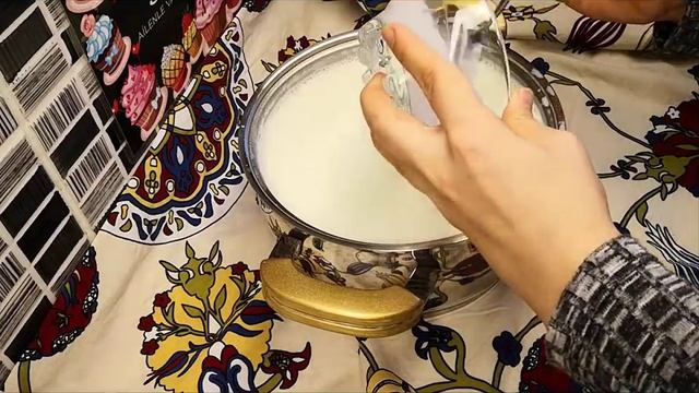 SÜZGEÇLE TAŞ GİBİ YOĞURT MAYALAMA // SÜT KAYNATMA смотреть онлайн