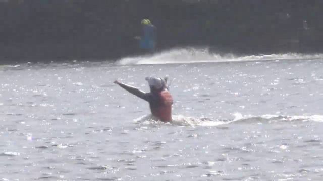 Костя Павлов покоряет FlyBoard смотреть онлайн