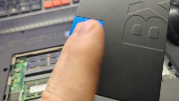 Acer Aspire ES1-523. Апгрейд и продажа офисного ноутбука с удорожанием.