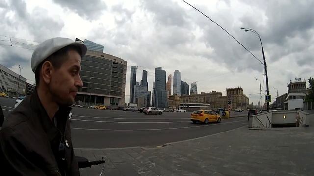 Caterwil against the " accessible environment" in Moscow - Part 6. Underground wheelchair crossings смотреть онлайн