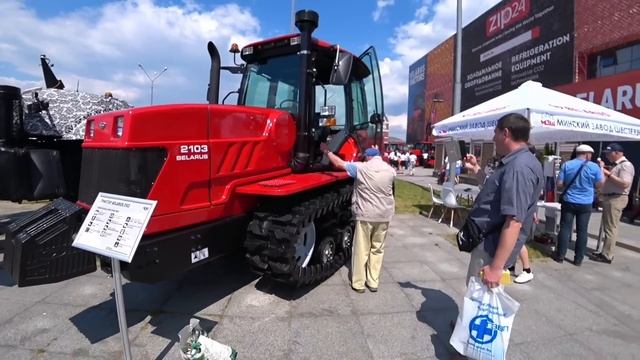 ГУСЕНИЧНЫЙ BELARUS 2103 НА РЕЗИНОВОЙ ГУСЕНИЦЕ смотреть онлайн