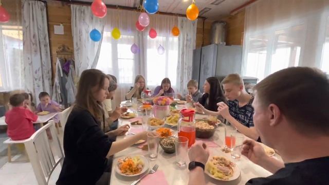ЛИЗЕ 13 ЛЕТ!????/СЕМЬЯ ЖУКОВЫХ 2 апреля 2023 г. смотреть онлайн