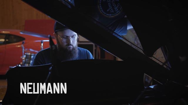 U47 Shootout | Neumann, Stam Audio, Peluso (HoboRec Bull Sessions #53) смотреть онлайн