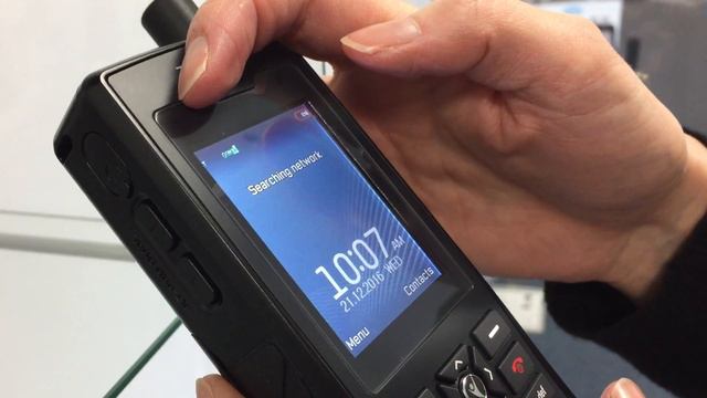 Thuraya XT-PRO Dual Satellite Phone from Global Telesat Communications смотреть онлайн