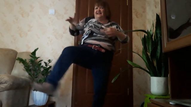 Танец со шваброй.. смотреть онлайн