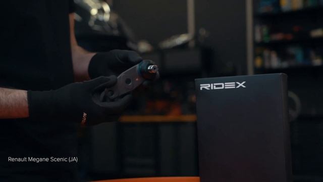 Jak vyměnit přední kulový čep ramene na RENAULT MEGANE SCENIC [NÁVOD AUTODOC] смотреть онлайн