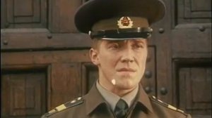 Дима помаши рукой маме