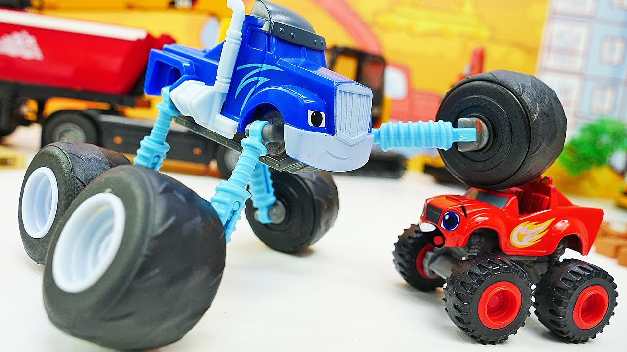 Вспыш и Чудо Машинки Крушила увеличился и стал плохим мультики про машинки и игрушки смотреть онлайн