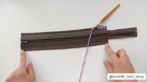 Ввязываем молнию в готовую сумку