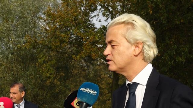 Geert Wilders in Rosmalen смотреть онлайн