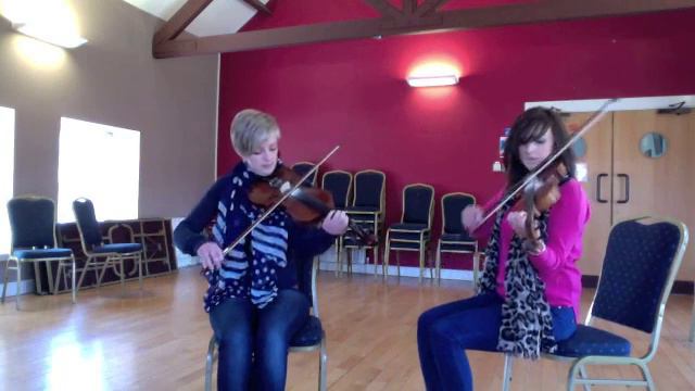 Emma Smith & Diane McCullough playing Margaret Anne Robinson - Shetland tune смотреть онлайн