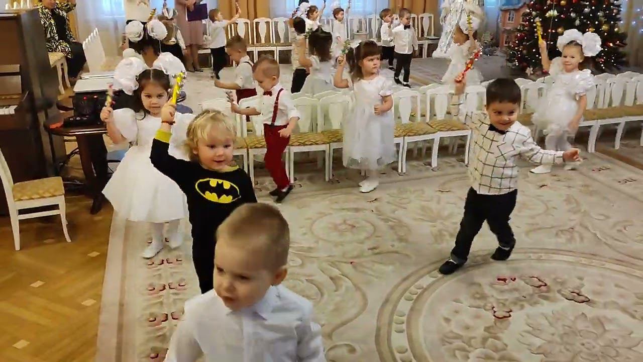 Утренник. Сад 2098 Сказка. Группа 8