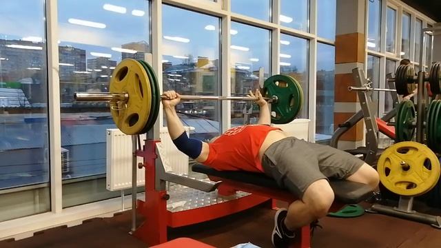 9 Жим ноги подняты,90 смотреть онлайн