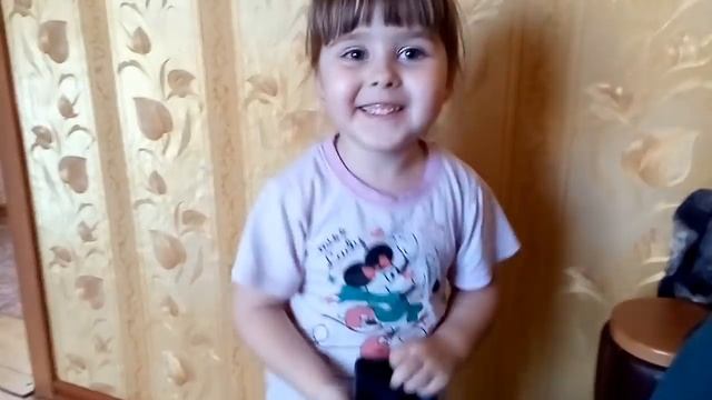 С 1 Мая!/Влог/Хитрая ХАСКИ/Связала - Сумочка крючком для Доченьки/01.05.19 смотреть онлайн