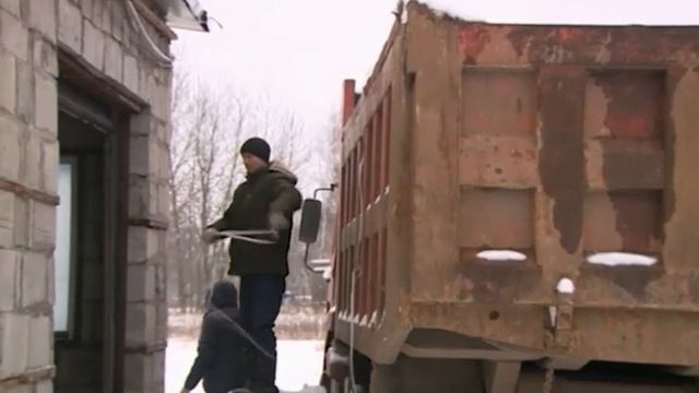 В Ярославле сносят автомойку на проспекте Фрунзе смотреть онлайн