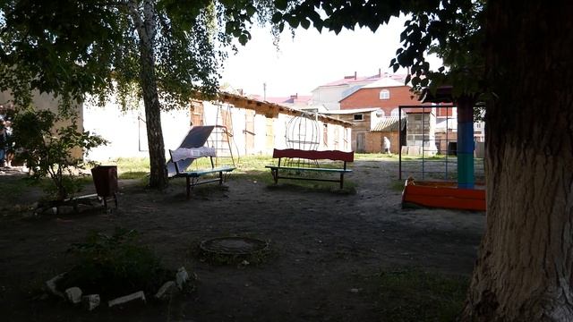 ИО главы администрации Кумертау Олег Фролов совершил объезд проблемных дворов и домов смотреть онлайн