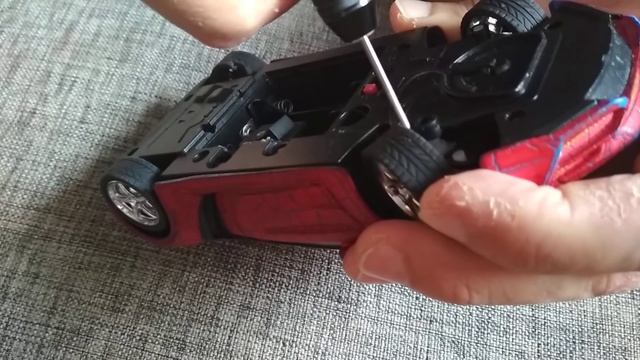 Как очистить оси детских машинок, быстро и не разбирая. смотреть онлайн