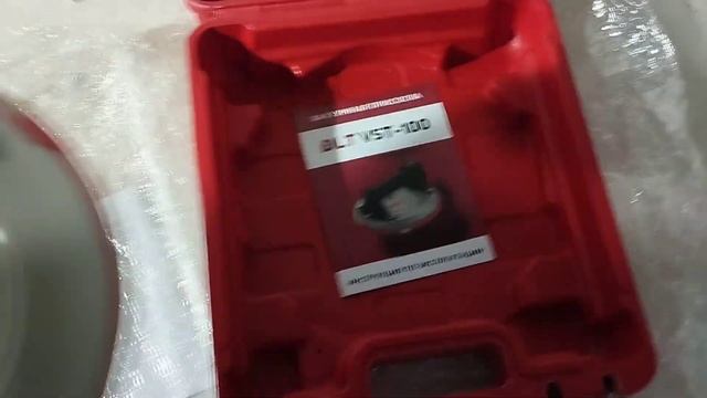 новая покупка, присоски для плитки. DLT VST-100,  для рельефной с АВТО подкачкой, до 100kg.