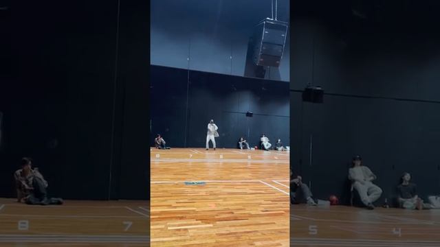 NI-KI DANCE TO EASY BY DANILEIGH FT. CHRIS BROWN SONG смотреть онлайн