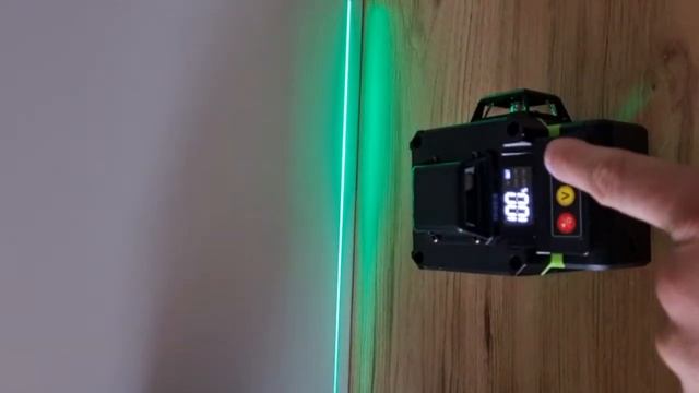 Hilda 16 Lines laser level - Laser beam error смотреть онлайн