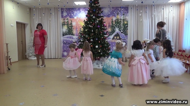 Новый год смотреть онлайн