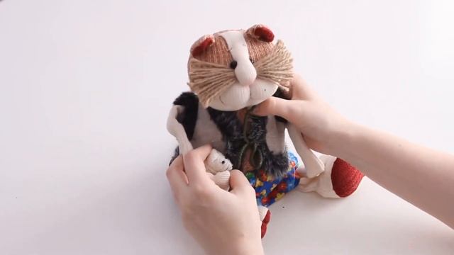 Текстильная мягкая игрушка Кот Апполинарий, милый котик от сувенирной мастерской Нежный ветер смотреть онлайн