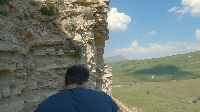 Ноев Ковчег | Чай на Ковчеге | Чеченец утверждает что нашел Ноев Ковчег | Или это просто гора ? смотреть онлайн