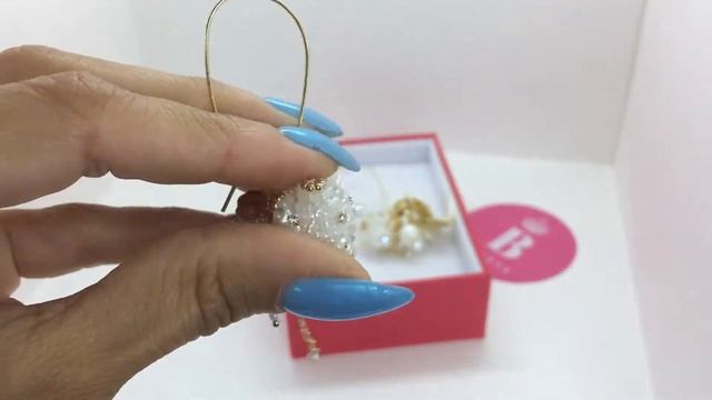 СЕРЬГИ-ПЕТЛИ. Жемчуг, стразы, бисер, цветы...Самара. смотреть онлайн