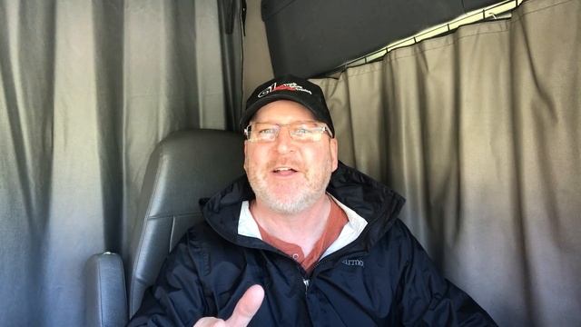 The Secret to Backing a Semi Truck - Practice, Practice, & More Practice смотреть онлайн