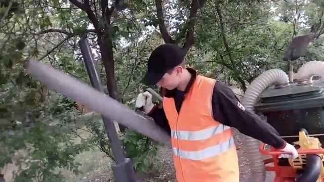 Чудо-пылесос на улицах Красноярска смотреть онлайн