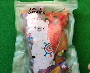 Сладкий и разноцветный набор вкусных зефирок