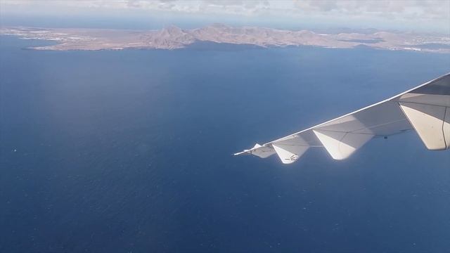 Полет из самых опасных аэропортов мира гран канария- Лансароте . Январь 2019 года 4К смотреть онлайн