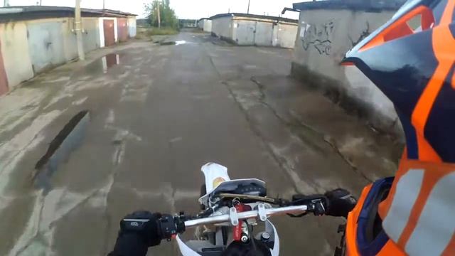 ПРОСТОЙ ПРОЕЗД "По гаражам" смотреть онлайн