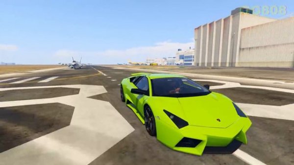 Police Lamborghini vs Normal Lamborghini in GTA 5 - which is best?