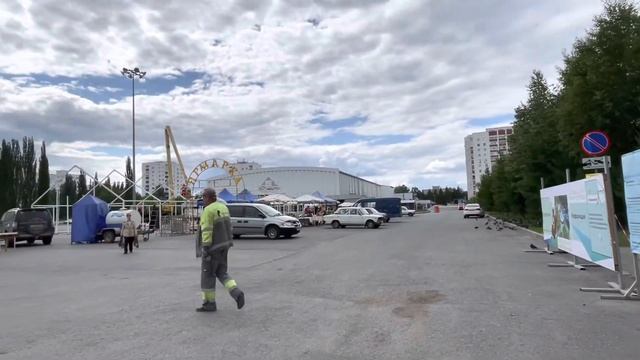 Уфа. Ремонт, в сквере имени Сергея Михалёва, лето 2023 смотреть онлайн