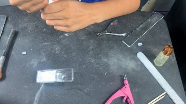 BAKING SODA NAILS acrylic nails at home! *it actually worked*