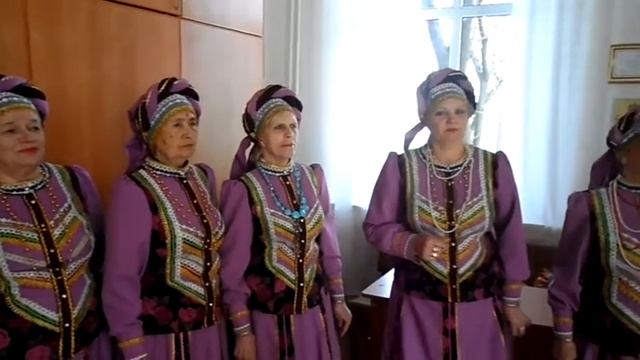 Народный народно-сценический ансамбль казачьей песни "Родники" смотреть онлайн