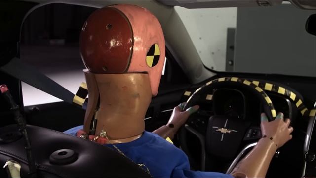 2014 Chevrolet Malibu driver-side small overlap IIHS crash test смотреть онлайн