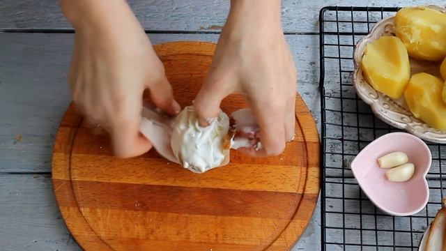 Картофель с беконом в духовке ?Простой рецепт Праздничного Блюда смотреть онлайн