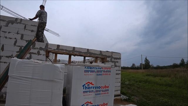 ?Строительство дома. Частный дом строю. Недорогой дом. АРМОПОЯС 1-ГО ЭТАЖА. Армирование и заливка смотреть онлайн