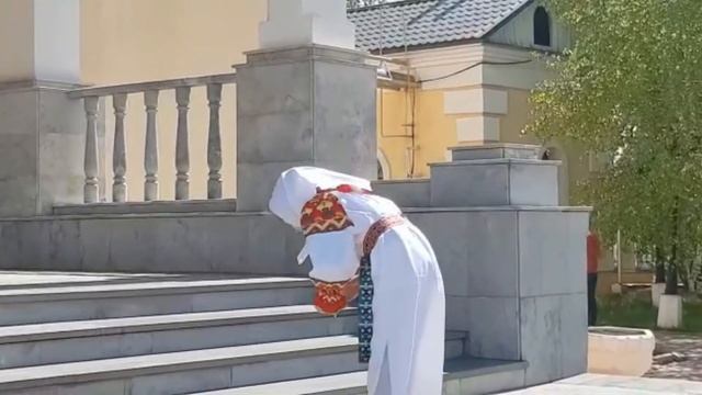 С праздником святой Троицы смотреть онлайн