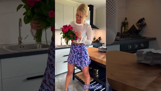 Сексуальная девушка смотреть онлайн