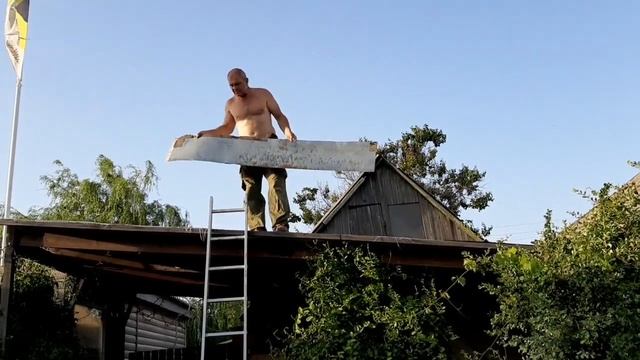 Крыша течёт, меняем крышу. смотреть онлайн