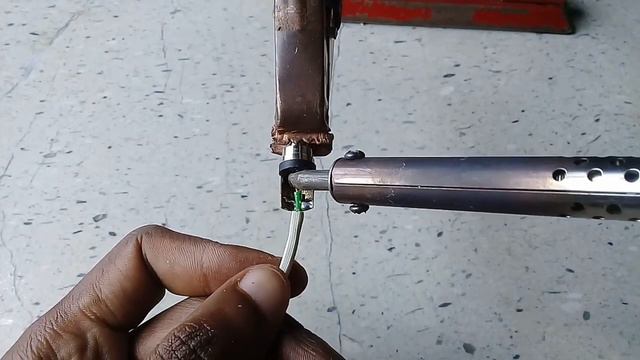 DIY 3.5mm to 1/4 TS Adapter Cable смотреть онлайн