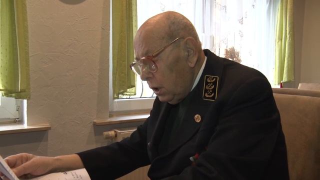 PUNKTum Platzbahnkegler ehren Dr.Gerhard Knitzschke zum 90.Geburtstag смотреть онлайн