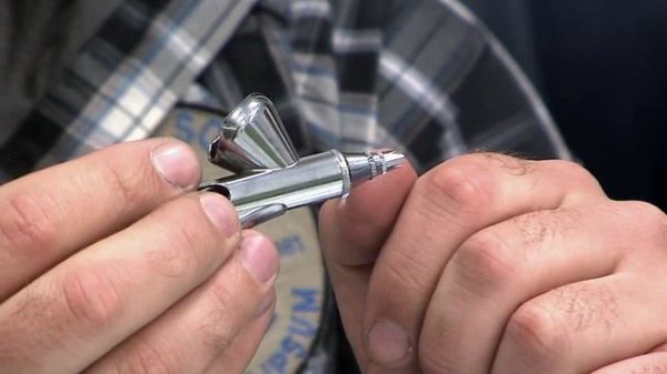 Iwata Custom Micron CM-B