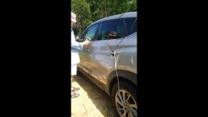 Как открыть авто, если ключи внутри его забыл.