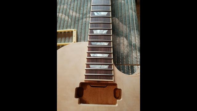 TOT Guitars CUSTOM Tot Les Paul смотреть онлайн
