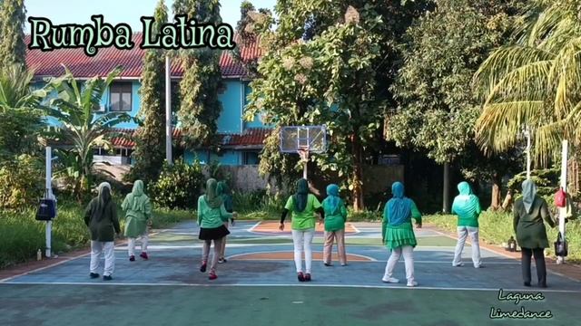Rumba Latina Line Dance смотреть онлайн