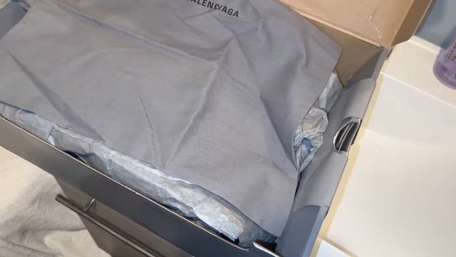How To Clean Balenciaga Triple S Sneaker 'Clear Sole Black' + Full Review!!! смотреть онлайн